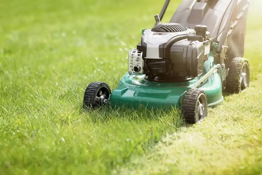 Can you mow wet grass in Hillsboro, OR